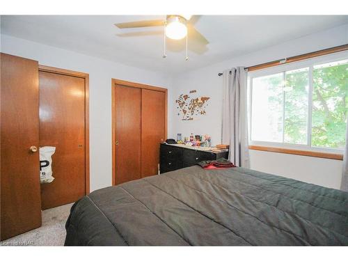 6-63 Empire Street, Welland, ON - Indoor Photo Showing Bedroom