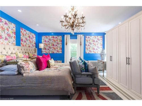 1354 York Road, St. Davids, ON - Indoor Photo Showing Bedroom