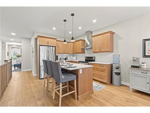 30 Campbell Street, Thorold, ON - Indoor Photo Showing Kitchen