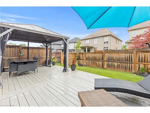 30 Campbell Street, Thorold, ON - Outdoor With Deck Patio Veranda With Exterior