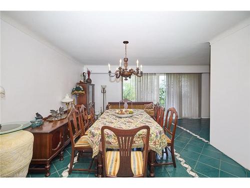 348 Barrick Road, Port Colborne, ON - Indoor Photo Showing Dining Room