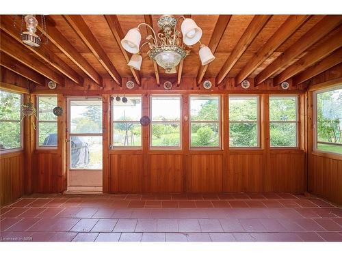 348 Barrick Road, Port Colborne, ON - Indoor Photo Showing Other Room