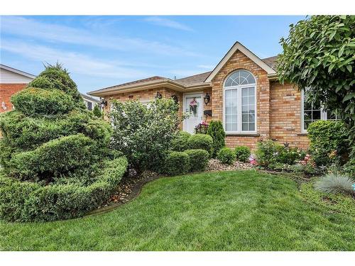 7799 Yvette Crescent, Niagara Falls, ON - Outdoor