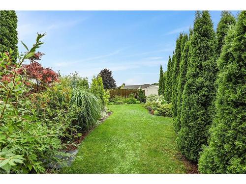 7799 Yvette Crescent, Niagara Falls, ON - Outdoor