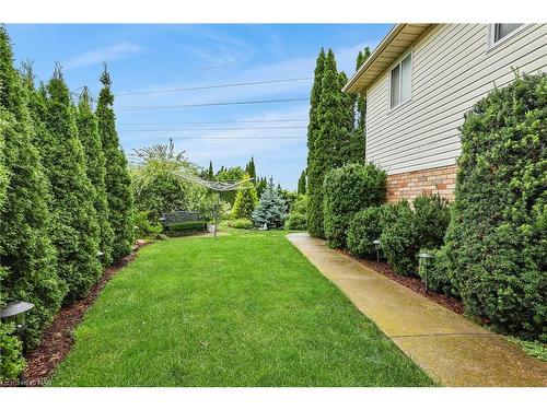 7799 Yvette Crescent, Niagara Falls, ON - Outdoor