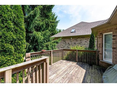 8-27 Parnell Road, St. Catharines, ON - Outdoor With Deck Patio Veranda With Exterior
