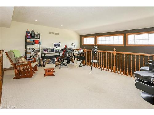 2205 Mewburn Road, Niagara Falls, ON - Indoor