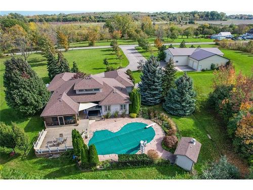 2205 Mewburn Road, Niagara Falls, ON - Outdoor With View