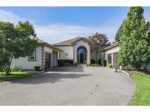 2205 Mewburn Road, Niagara Falls, ON - Outdoor With Facade