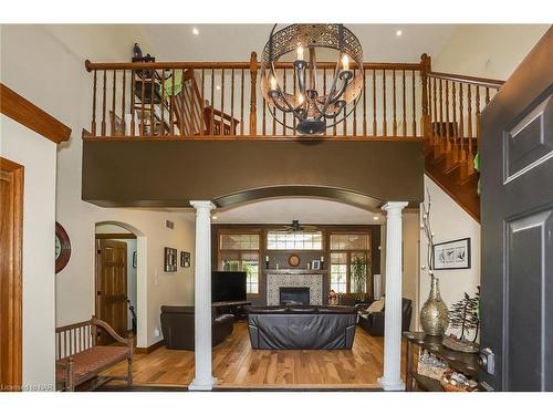 2205 Mewburn Road, Niagara Falls, ON - Indoor Photo Showing Other Room With Fireplace