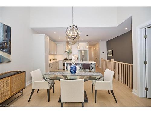 35 Taliesin Trail, Welland, ON - Indoor Photo Showing Dining Room