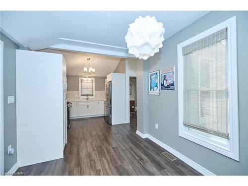 4226 Terrace Avenue, Niagara Falls, ON - Indoor