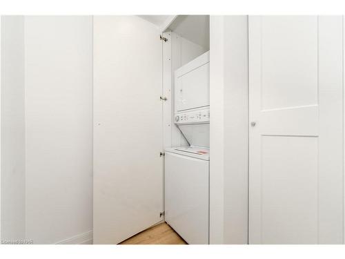 3 Marren Street, St. Catharines, ON - Indoor Photo Showing Laundry Room