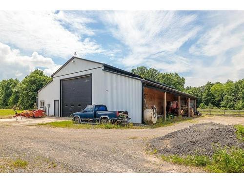 2848 Mountain Road, Lincoln, ON - Outdoor With Exterior