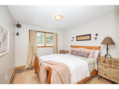 51 Aquadale Drive, St. Catharines, ON - Indoor Photo Showing Bedroom