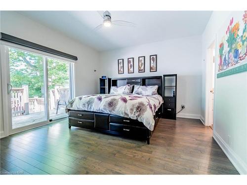 5031 River Road, Niagara Falls, ON - Indoor Photo Showing Bedroom