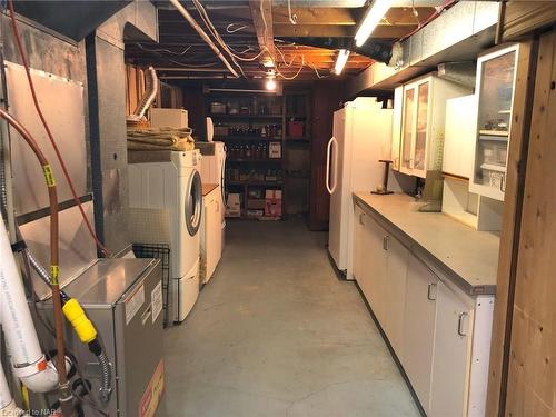 2032 3Rd Con Road, Port Colborne, ON - Indoor Photo Showing Laundry Room