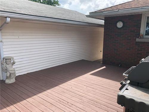 2032 3Rd Con Road, Port Colborne, ON - Outdoor With Deck Patio Veranda With Exterior