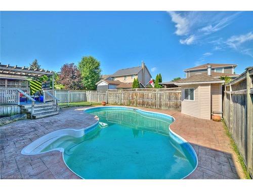 39 Westland Street, St. Catharines, ON - Outdoor With In Ground Pool With Backyard