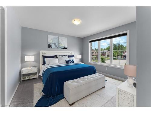 689 Brian Street, Fort Erie, ON - Indoor Photo Showing Bedroom