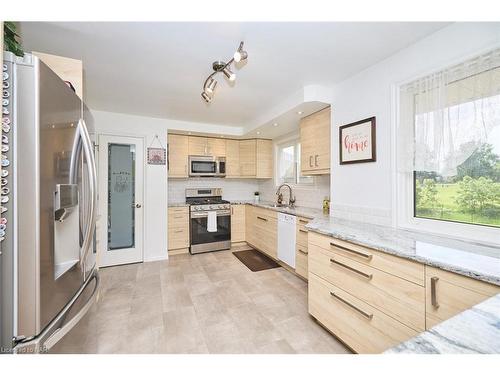 31953 Church Street, Wainfleet, ON - Indoor Photo Showing Kitchen