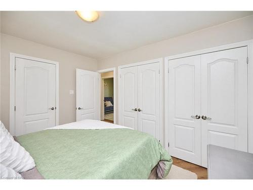 31953 Church Street, Wainfleet, ON - Indoor Photo Showing Bedroom