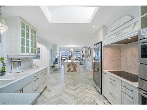 294 Prospect Point Road S, Ridgeway, ON - Indoor Photo Showing Kitchen