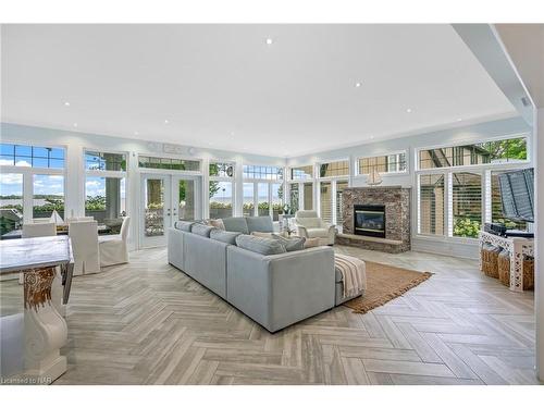 294 Prospect Point Road S, Ridgeway, ON - Indoor Photo Showing Living Room With Fireplace