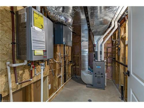 677 Stanley Street, Port Colborne, ON - Indoor Photo Showing Basement