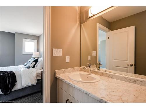 3631 Hibbard Street, Ridgeway, ON - Indoor Photo Showing Bathroom