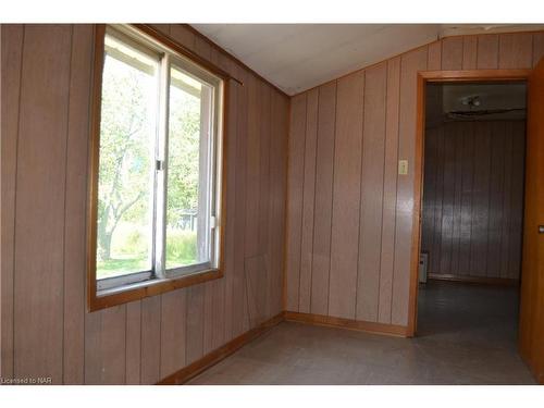 519 Buffalo Road, Fort Erie, ON - Indoor Photo Showing Other Room