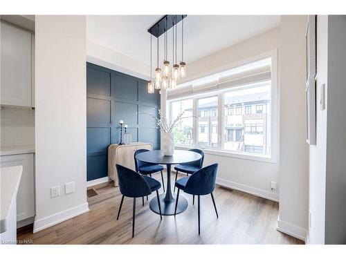 8 Mulhollard Lane, Hamilton, ON - Indoor Photo Showing Dining Room