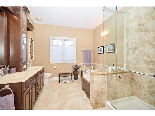 655 Albert Street, Fort Erie, ON - Indoor Photo Showing Bathroom