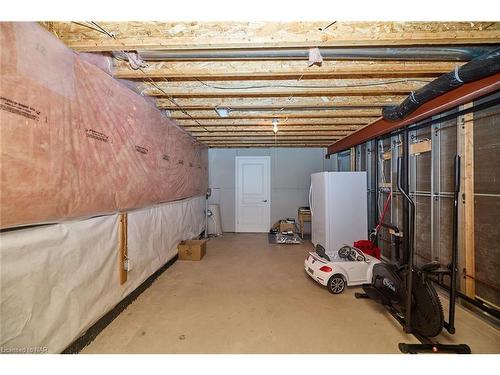 655 Albert Street, Fort Erie, ON - Indoor Photo Showing Basement