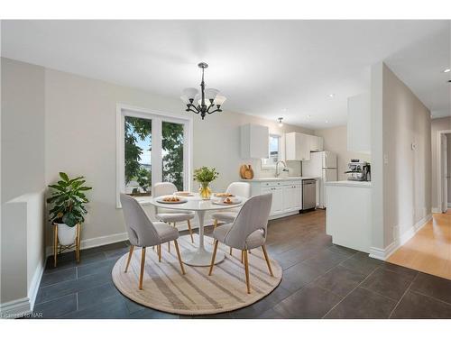 1 Thornton Street, St. Catharines, ON - Indoor Photo Showing Dining Room