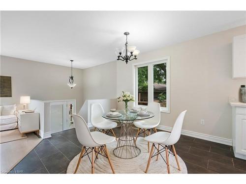 1 Thornton Street, St. Catharines, ON - Indoor Photo Showing Dining Room