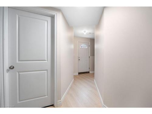 1 Thornton Street, St. Catharines, ON - Indoor Photo Showing Other Room