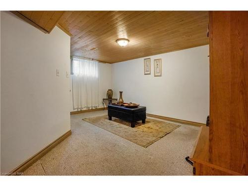 7-6910 Kalar Road, Niagara Falls, ON - Indoor Photo Showing Other Room