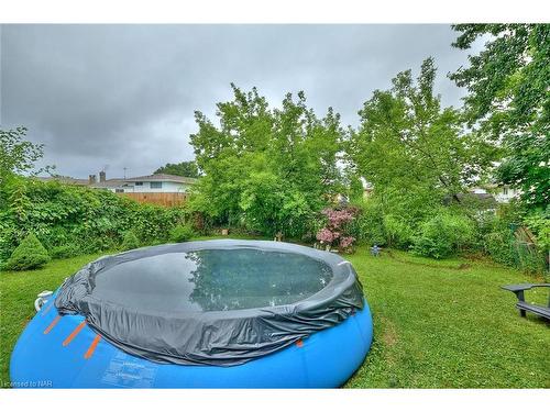 17 Exeter Drive, St. Catharines, ON - Outdoor With Backyard