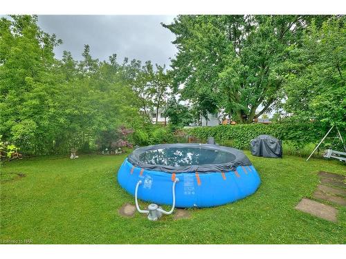 17 Exeter Drive, St. Catharines, ON - Outdoor With Backyard