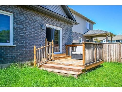 8 Berkshire Drive, St. Catharines, ON - Outdoor With Deck Patio Veranda With Exterior