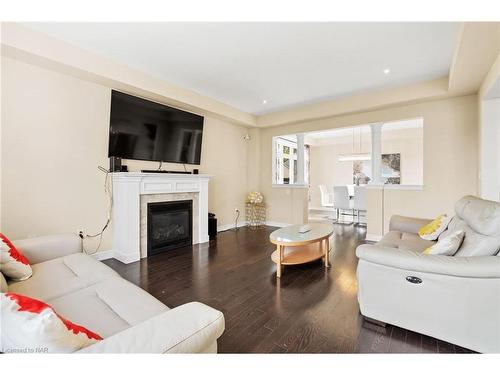 4037 Bush Crescent, Beamsville, ON - Indoor Photo Showing Living Room With Fireplace