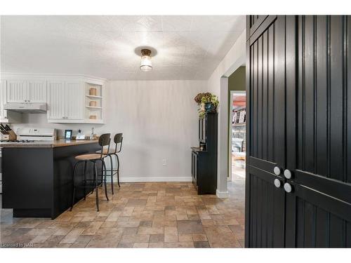 768 Bernard Avenue, Ridgeway, ON - Indoor Photo Showing Kitchen