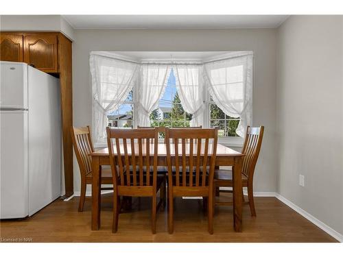 508A Niagara Street, St. Catharines, ON - Indoor Photo Showing Dining Room