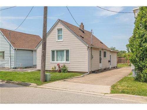 98 Sullivan Avenue, Thorold, ON - Outdoor