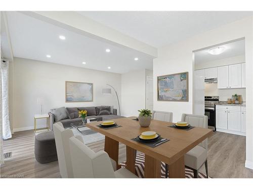 30-286 Cushman Road, St. Catharines, ON - Indoor Photo Showing Dining Room