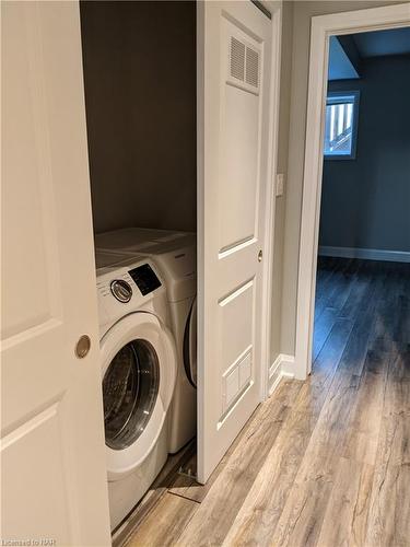 55 Leeper Street, St. Catharines, ON - Indoor Photo Showing Laundry Room