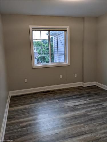 55 Leeper Street, St. Catharines, ON - Indoor Photo Showing Other Room