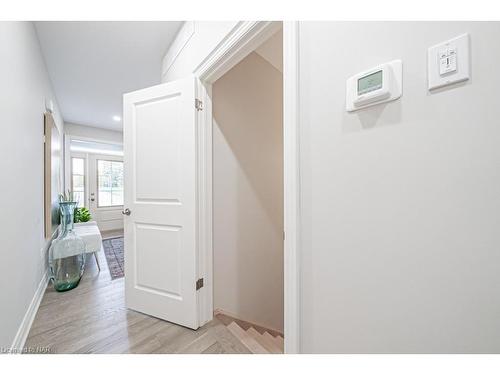 503 Royal Ridge Drive, Fort Erie, ON - Indoor Photo Showing Basement