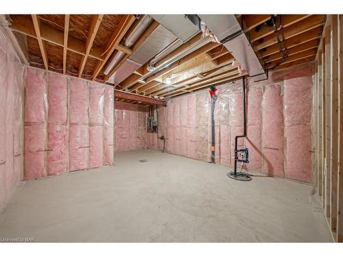 503 Royal Ridge Drive, Fort Erie, ON - Indoor Photo Showing Basement